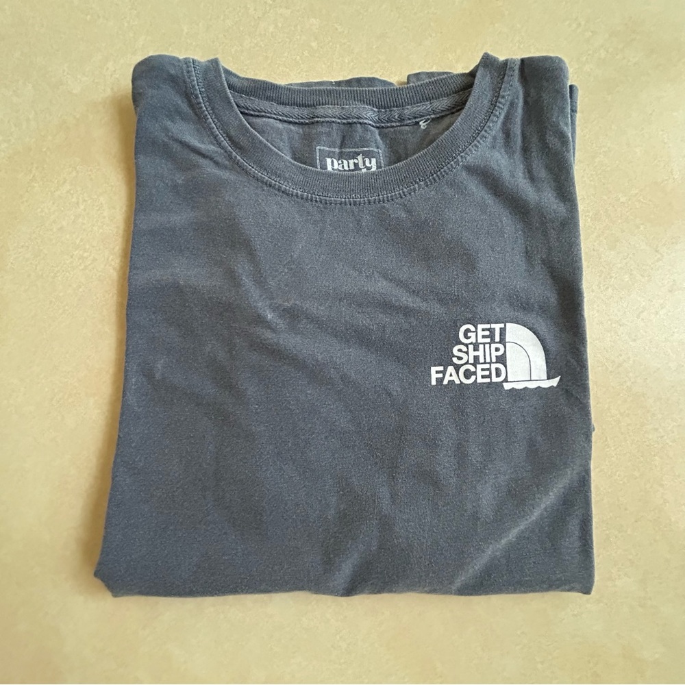 Party Pants Ship Faced T Shirt Gray S